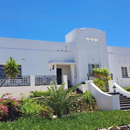Kia Ora Guest House Beaufort West Exterior foto